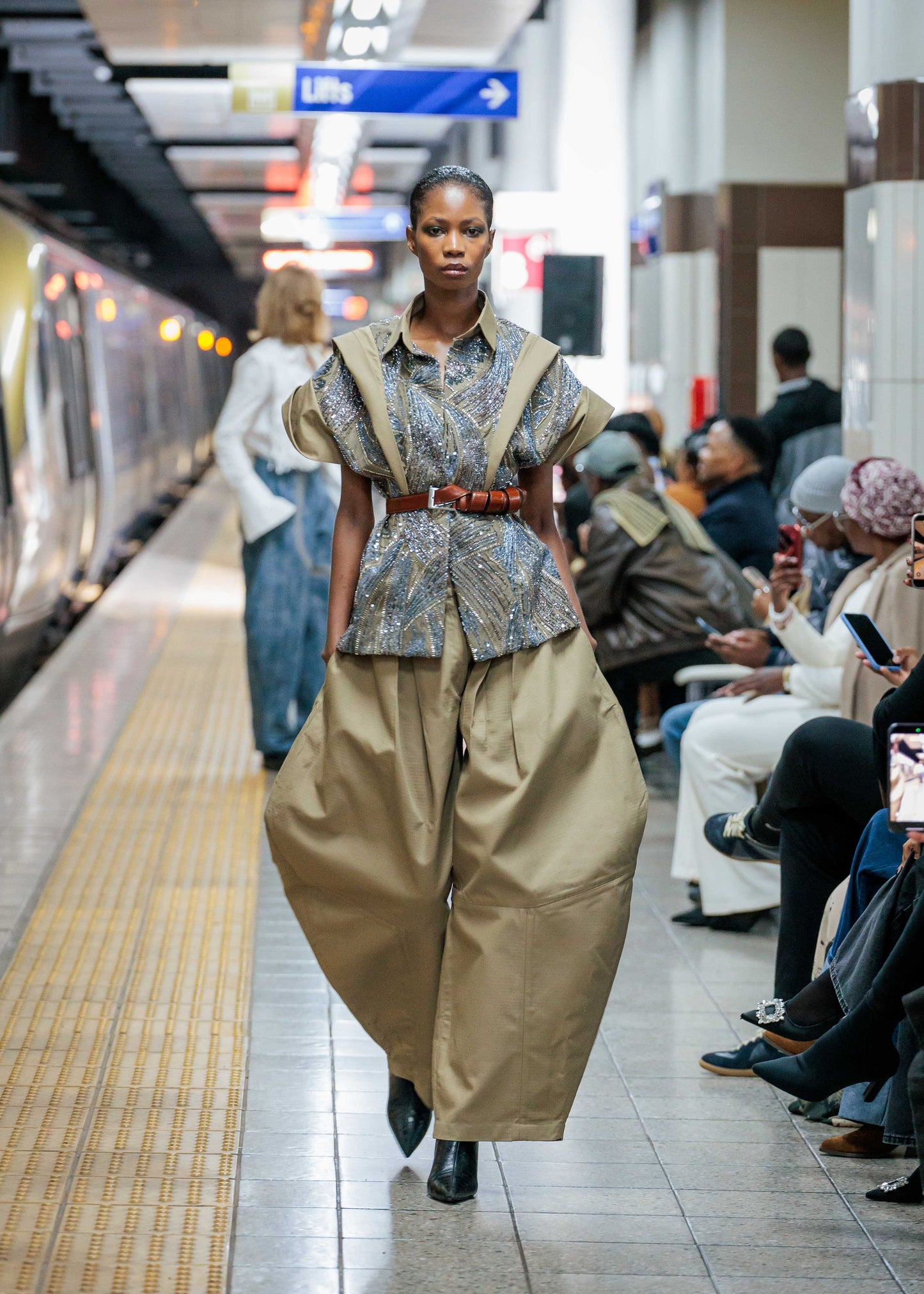 Bonded Round Pants