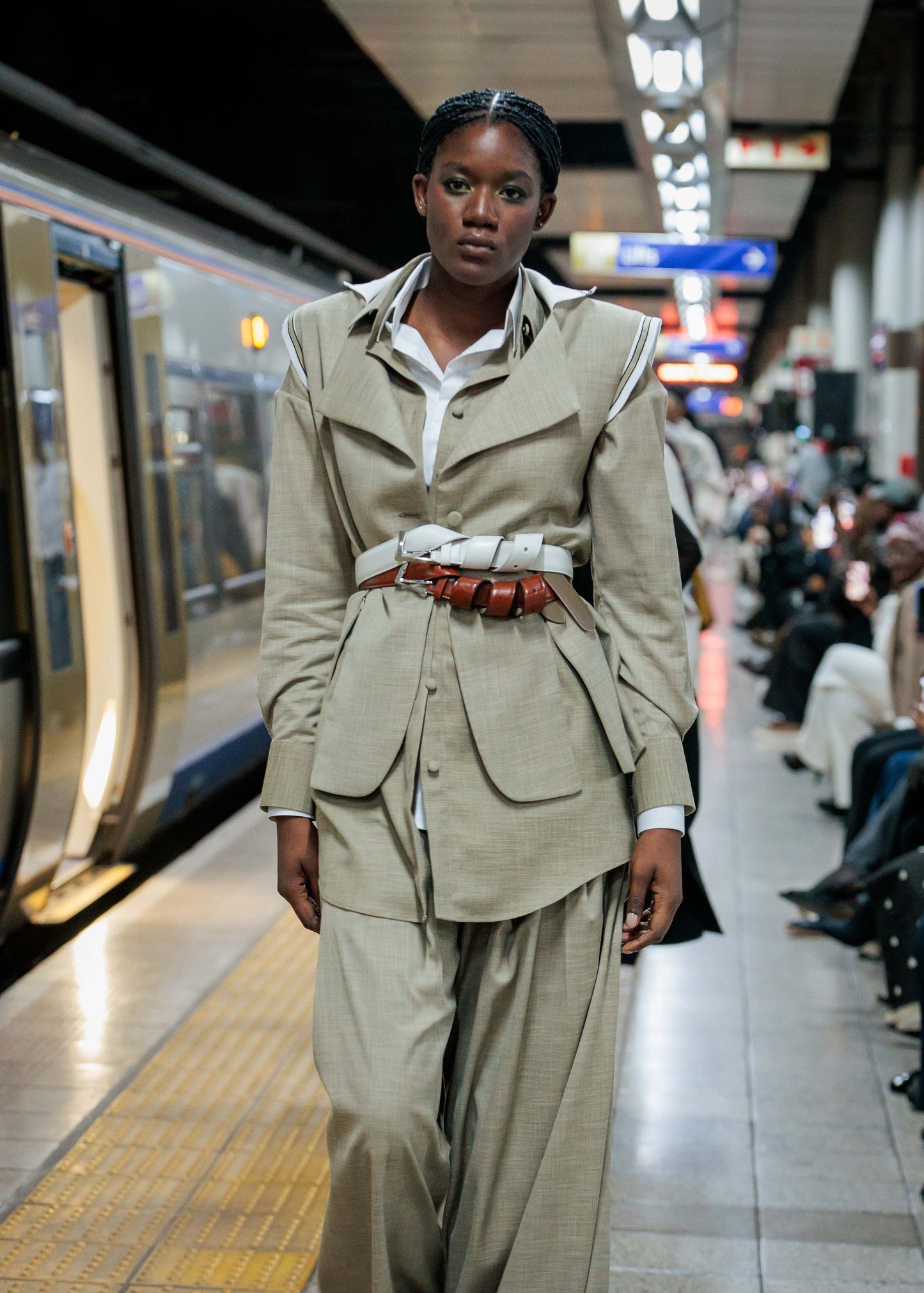 Sleeveless MTP Jacket w/Slits