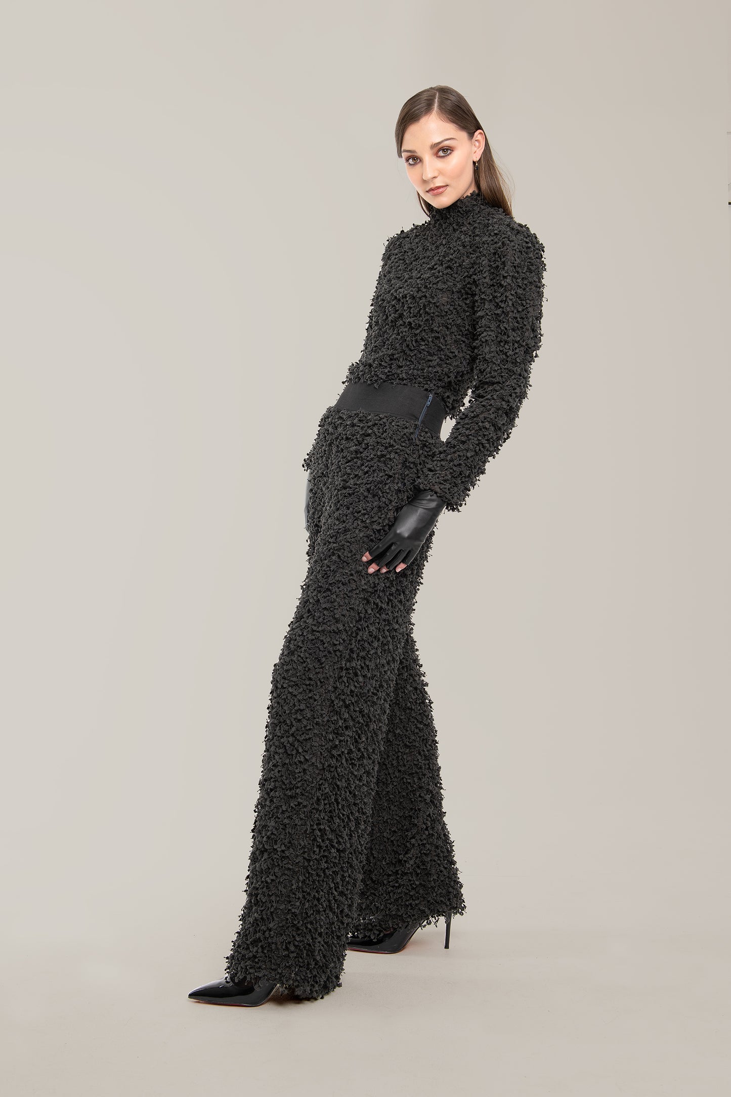 Suite 303 Eve Top
