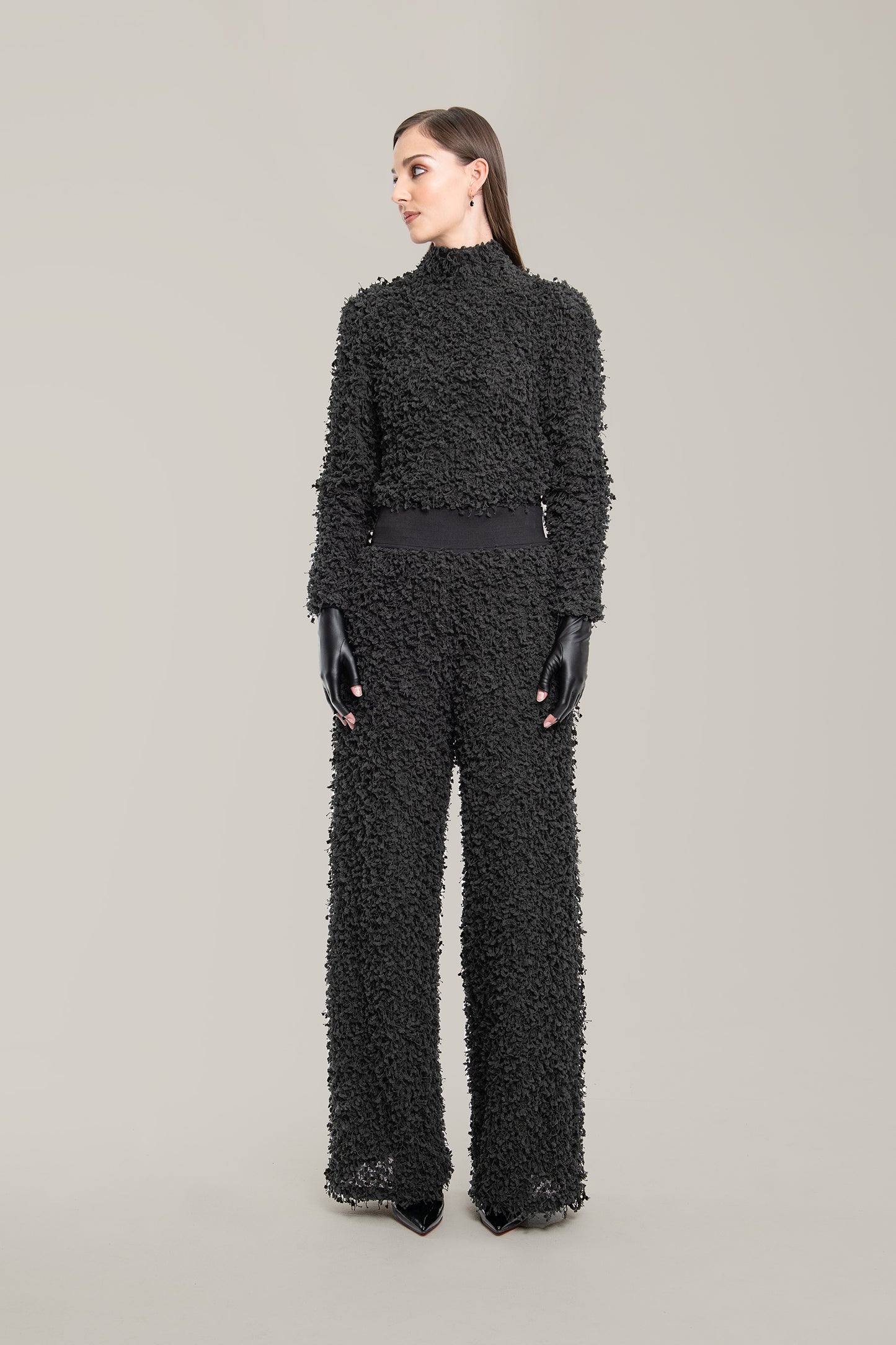 Suite 303 Eve Top
