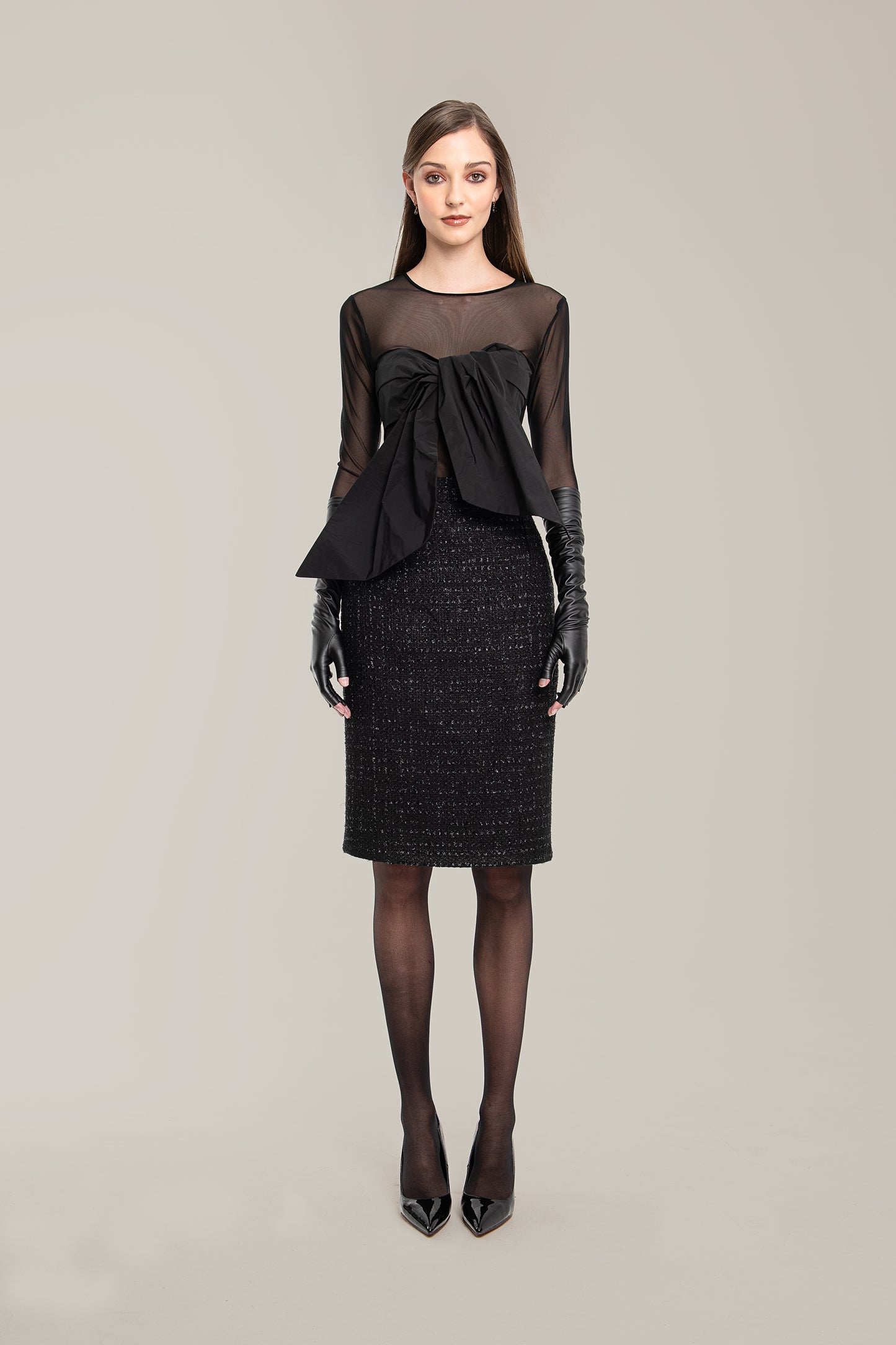Suite 303 Eve Bow Top