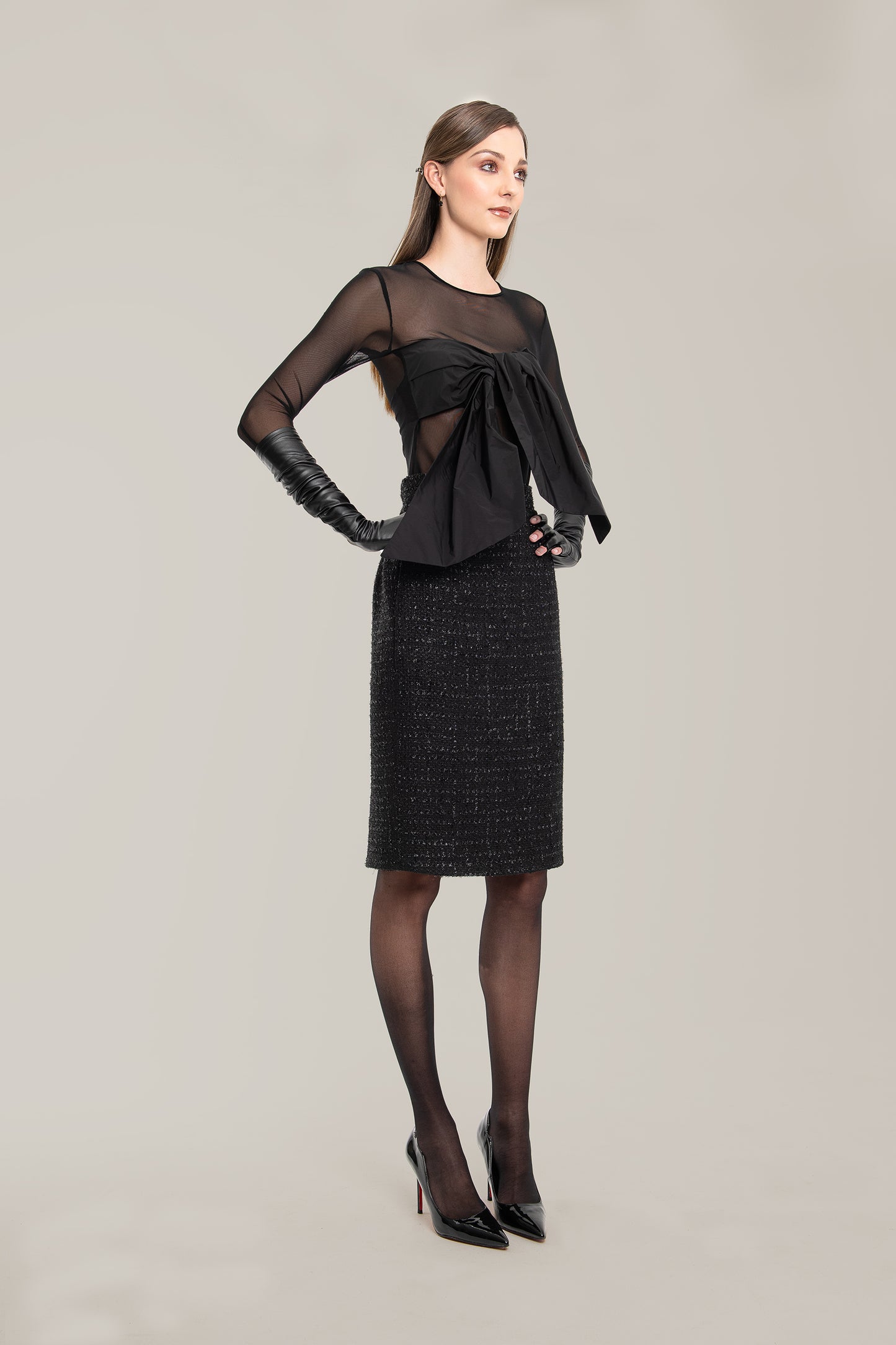 Suite 303 Eve Bow Top
