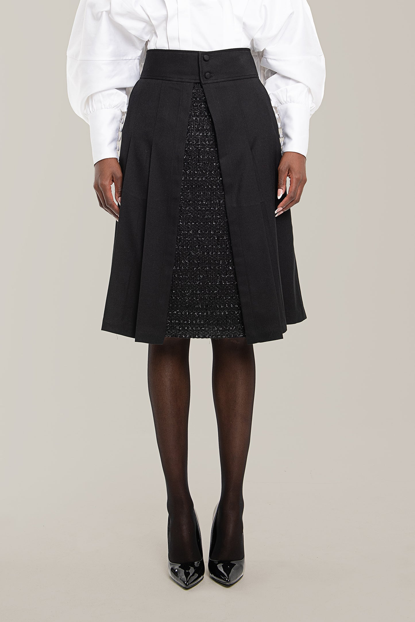 Phenduka Apron Short Skirt