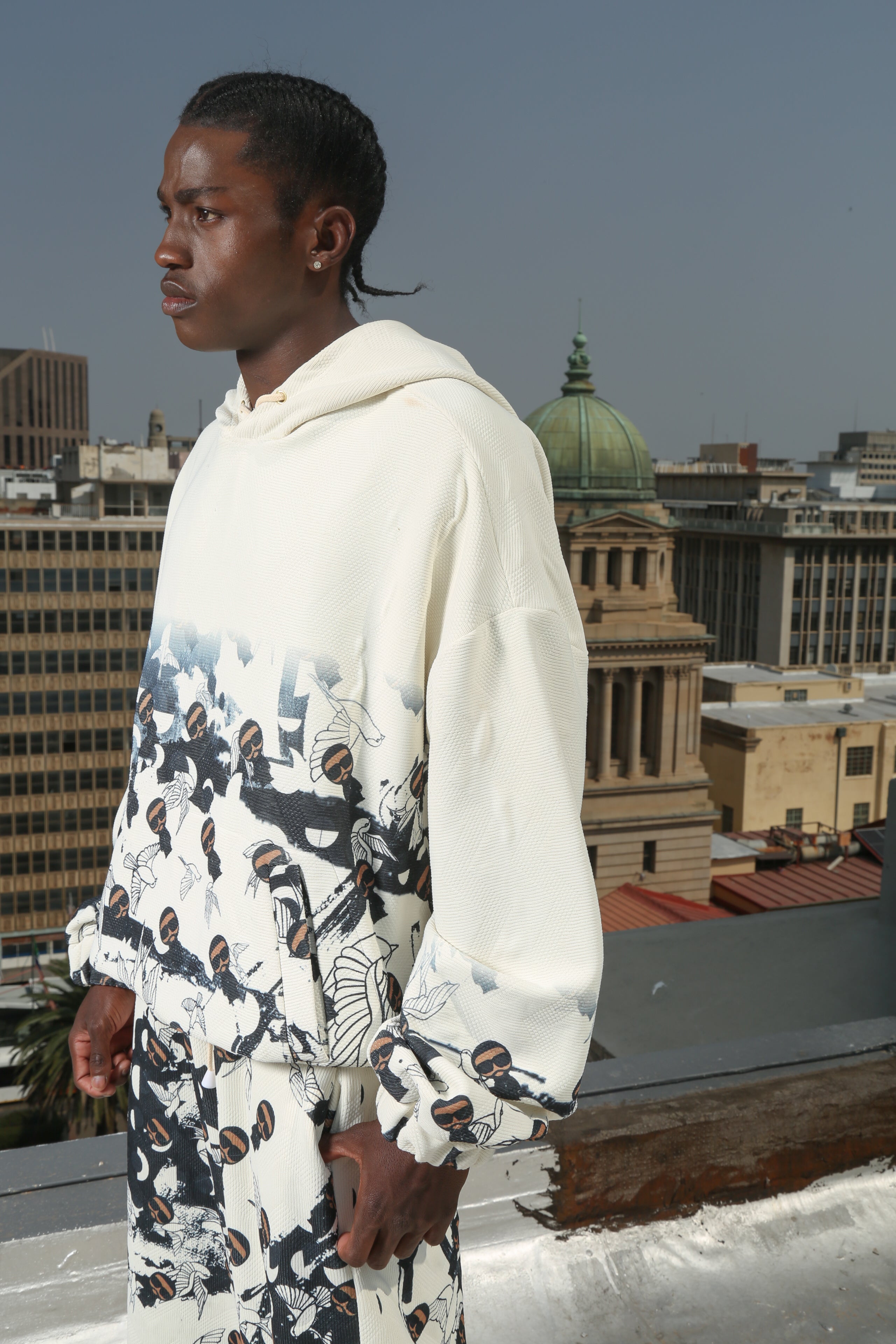 Fade Round Hoodie